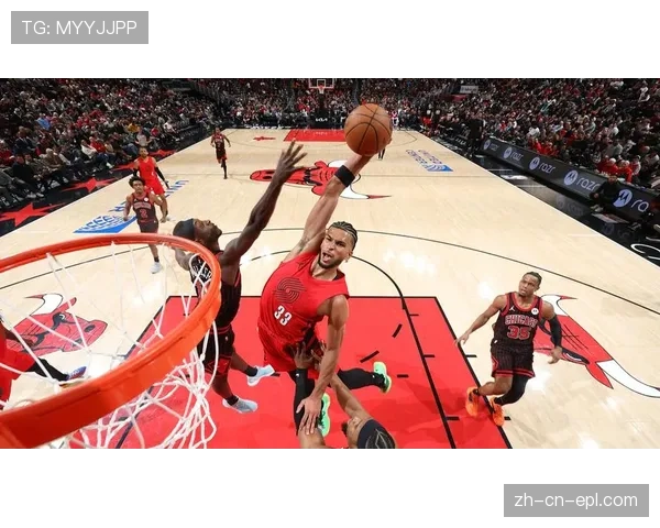 开拓者格兰特27分关键止血 但团队防守沟通存在漏洞